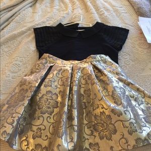 Gold skirt, great for holiday dress up occasions